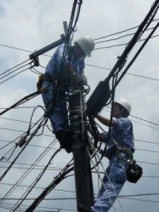 muncitori_electricieni